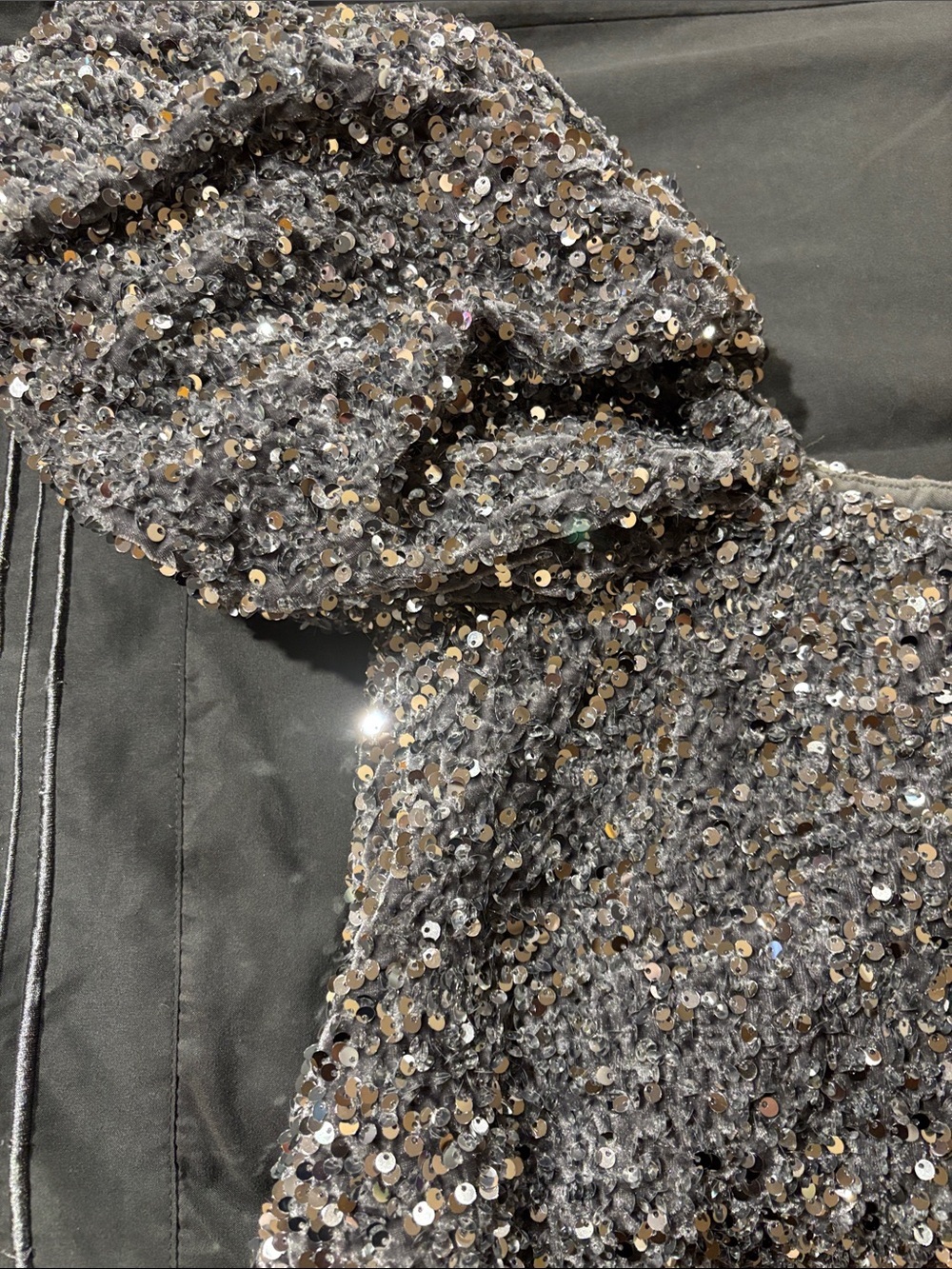 Closet Clean out - $15 Sequin Crop Top  Sz 18 - Buy 5 items for free shipping - Picture 3 of 4